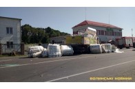 Під Луцьком вантажівка протаранила мікроавтобус (фото)