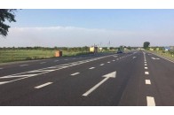 В Україні відмовляться від лівих поворотів на трасах