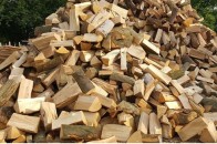 Дрова і торфобрикет в Луцьку: купити недорого у компанії 