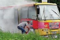 Головні новини Волині 23 червня: у Луцьку посеред дороги загорілась маршрутка з пасажирами; на трасі 
