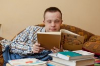 Лучанин із синдромом Дауна, котрий перший в Україні здобув вищу освіту, поділився планами на майбутнє (відео)