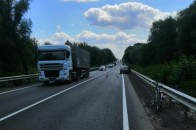 На Волині автомобіль збив велосипедиста