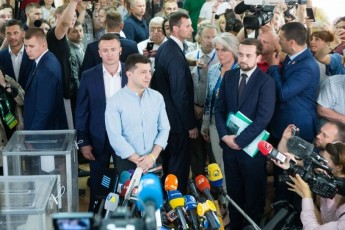 Президент Зеленський повідомив, яким буде перший законопроект 