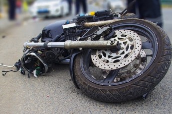 На Волині молодий мотоцикліст потрапив під колеса автомобіля