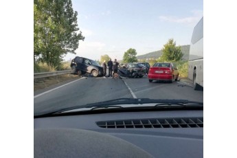 Повертались з відпочинку: авто з українськими депутатами потрапило у жахливу ДТП в Болгарії, є загиблі та постраждалі