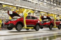 Відомий автоконцерн побудує завод в Україні: авто можна буде купити за копійки