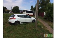Водій зловив ґаву: повідомили деталі зіткнення автобусу з дітьми та легковиком (відео)