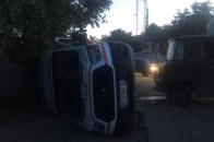 Вантажівка на швидкості протаранила 
