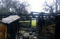 Від блискавки на Волині згоріла коза та господарська споруда