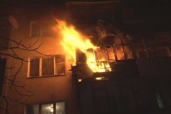 У Луцьку під час пожежі у квартирі постраждав чоловік