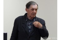 У місті на Волині у пенсіонера за ремонт балкона попросили переписати квартиру