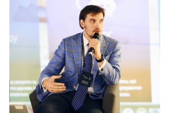 Гончарук у День знань записав відеоекскурсію Кабміном для школярів (відео)