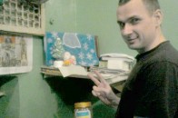 Сенцов показав єдине фото з російської в’язниці