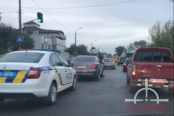 У Луцьку сталася потрійна аварія – рух ускладнено (фото)