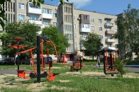 У місті на Волині за підтримки нардепа встановили сучасні вуличні тренажери