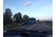 Від удару автівку викинуло у кювет: на волинській трасі сталася аварія (фото)