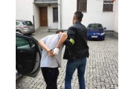 Молодий українець напав з ножем та намагався вбити своїх товаришів-заробітчан у Польщі