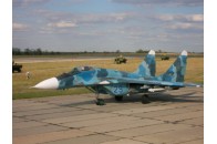 Скільки часу та чому над Луцьком літають військові винищувачі (відео)