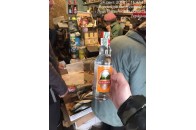 У Луцьку жінці за продаж сурогату загрожує 20-тисячний штраф