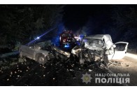 Машини розірвало навпіл: у страшному зіткненні загинуло двоє молодих чоловіків (фото, відео)