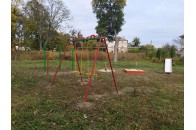 У Луцьку на вулиці Дубнівській облаштували дитячий майданчик