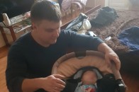 Жінка викрала 4-місячну дитину і планувала обманути чоловіка та видати немовля за своє