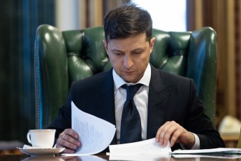 Зеленський підписав доленосний закон для депутатів