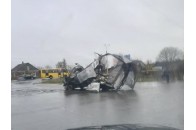 Під Луцьком згоріла автівка, яка перевозила хліб