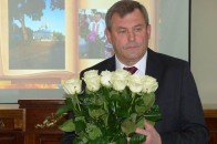 Святковий концерт та подарунки: як влаштували суддівські випровадини Петру Філюку (відео)