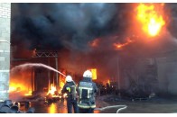 Поблизу комбінату 