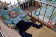 Стало відомо про стан маленького хлопчика з Волині, батьки якого отруїлись невідомою речовиною (фото)