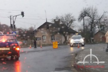 У Луцьку утворився довжелезний затор через перекриття дороги (фото)