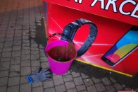 На екс-депутата з цікавим минулим влаштували фекальну атаку (відео)