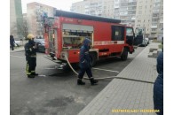 У Луцьку трапилась пожежа в багатоквартирному будинку (фото)