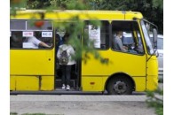 Луцьким школярам, які навчаються в навколишніх селах, просять зберегти пільги в транспорті