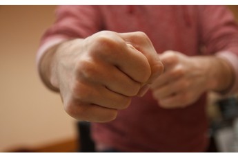 У луцькому вокзалі 29-річний львів'янин пограбував чоловіка