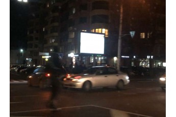 У Луцьку на перехресті вулиць трапилась аварія (фото)