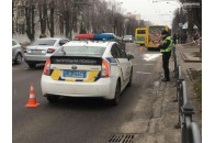У Луцьку на проспекті маршрутка збила чоловіка (фото)