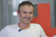 Програма за 7 клас: Вакарчук осоромився в прямому ефірі