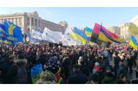 На Майдані проходить віче 