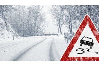 Сніг, вітер, ожеледиця: на Волині водіїв попереджають про погіршення погодних умов