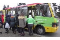 Луцькі водії дарують проїзд за готівку своїм 
