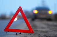 У Луцьку автомобіль протаранив припарковане авто (відео)