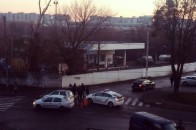 У Луцьку на перехресті легковик влетів в інший транспортний засіб (фото)