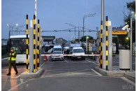 Держприкордонслужба назвала причину кілометрових черг на кордоні з Польщею