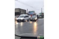 У Луцьку виникла аварія за участі легковика та мікровена (фото)