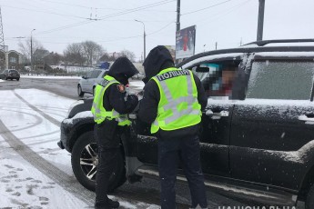 Головні новини Волині 28 грудня: затримали зловмисника, котрий вистрілив у директора фінустанови; біля ресторану побились більше двадцяти чоловіків