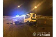 У смертельній автотрощі на міжнародній трасі загинула 10-річна дівчинка (фото)