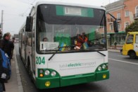 У луцьких тролейбусах заборонили розраховуватись готівкою