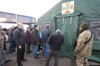 Військові, школярі, підприємець та музикант: відомі імена українців, які залишилися в полоні бойовиків після обміну